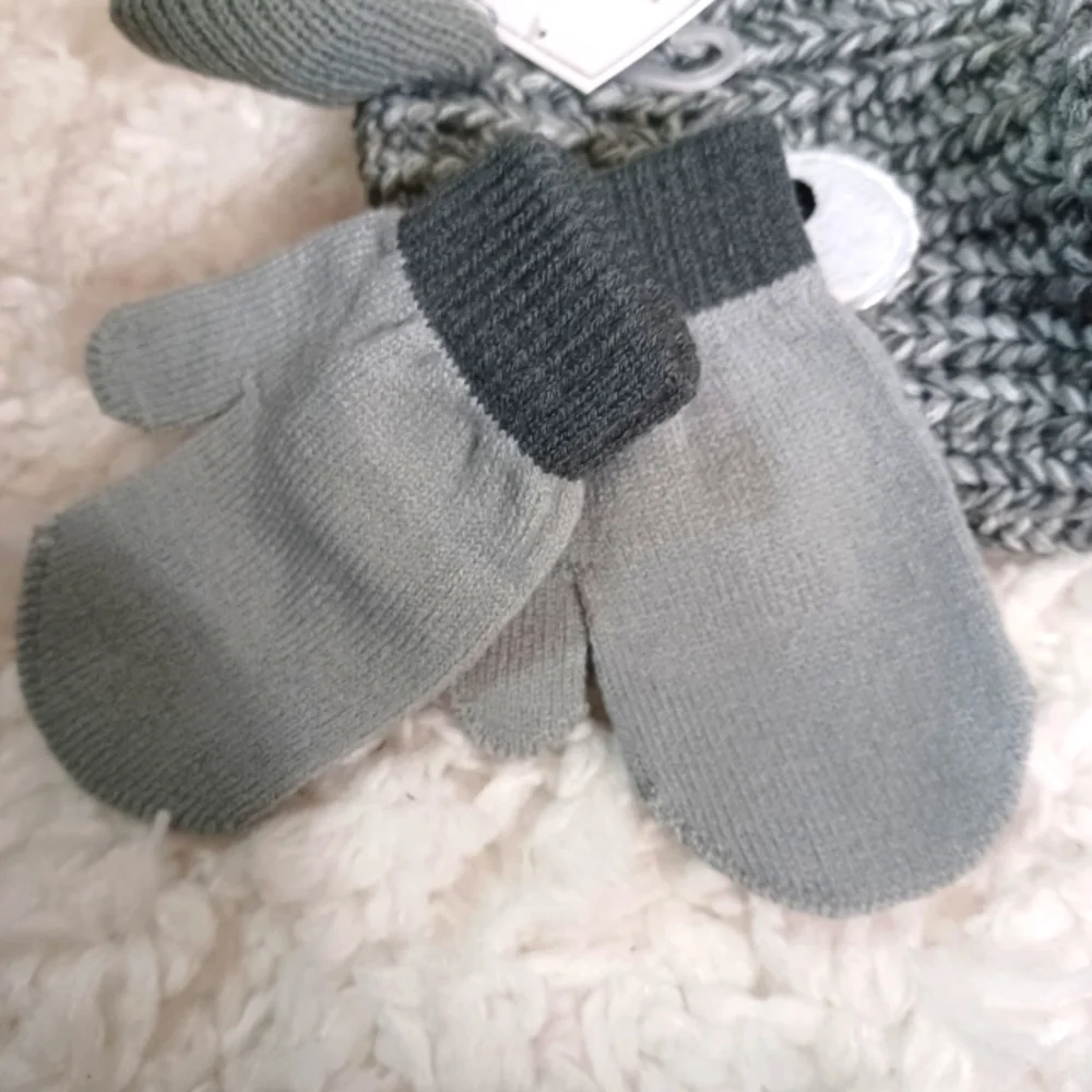 P.S. From Aeropostale Beanie with Mittens One Size  Gray